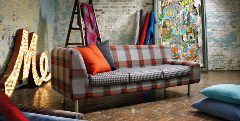 Диван в стиле гранж