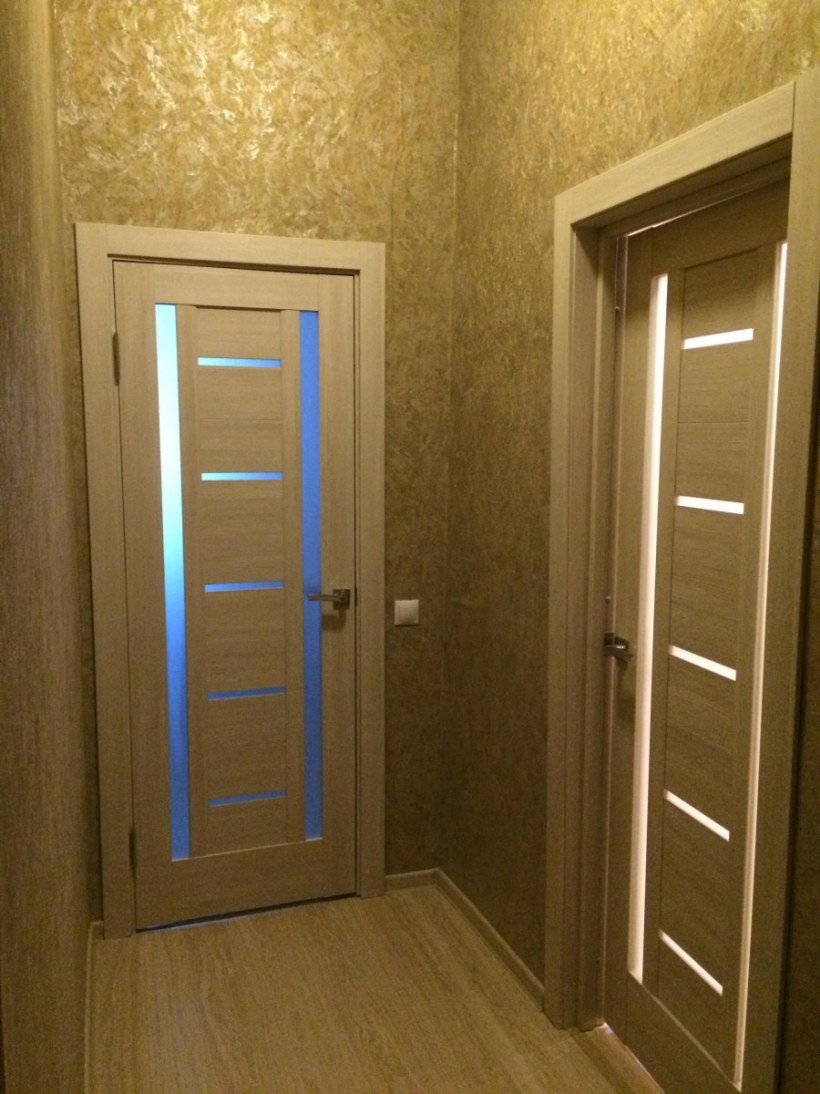Межкомнатные двери в прихожей