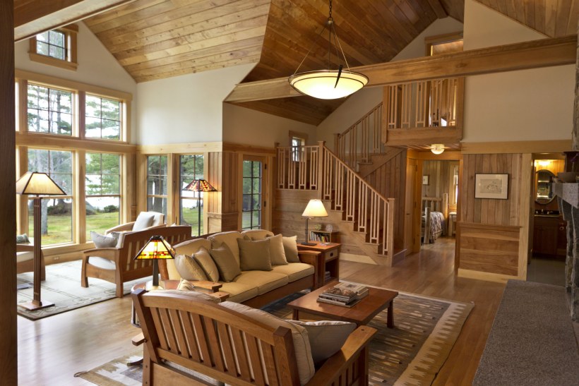 Домик в лесу интерьер