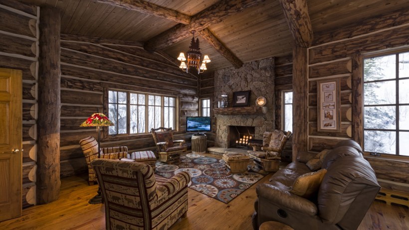 Деревянный интерьер