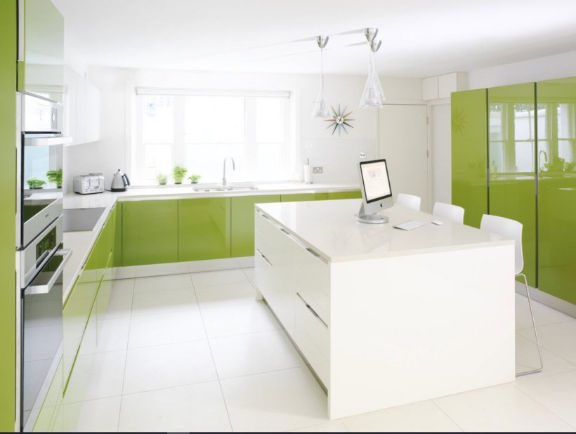 Кухня салатовая с белым