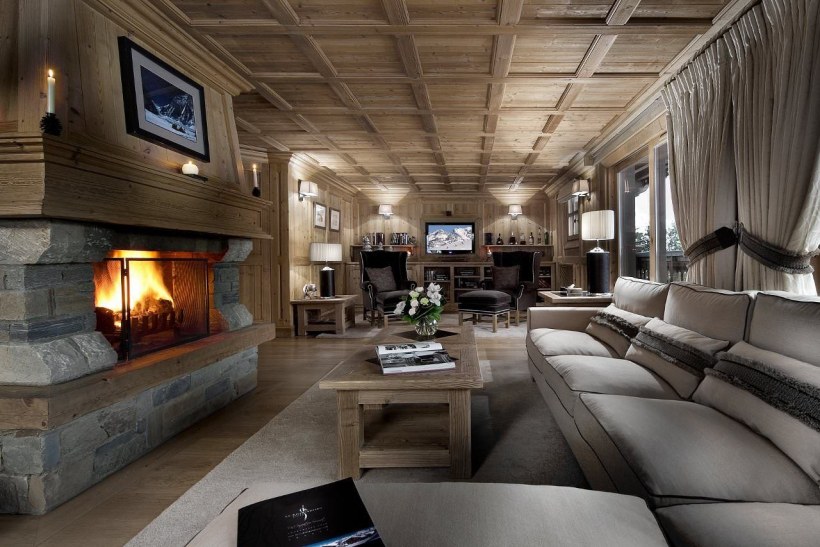 Уютные гостиные с камином