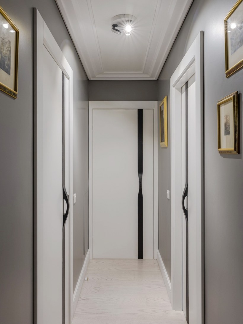 Коридор в светло серых тонах