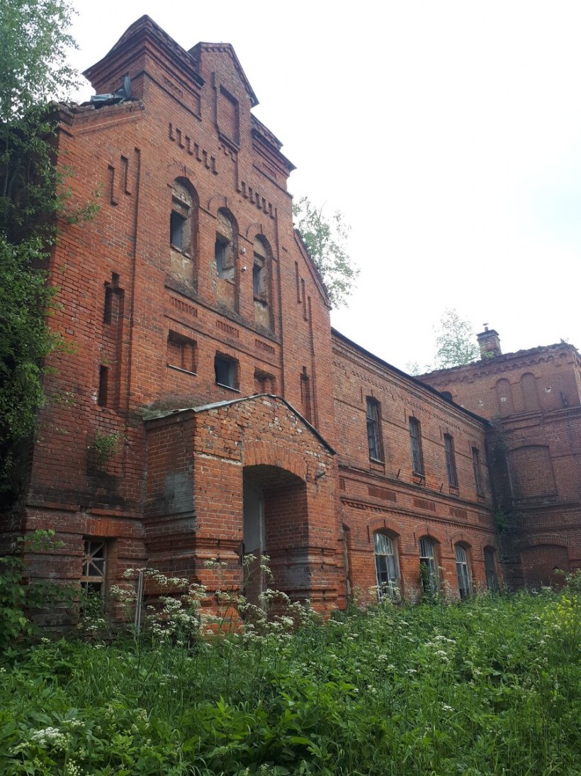 Заброшенная усадьба Пущино