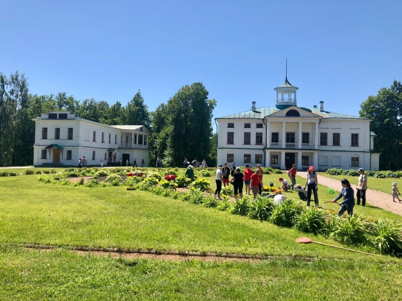 Деревянная усадьба Ревда