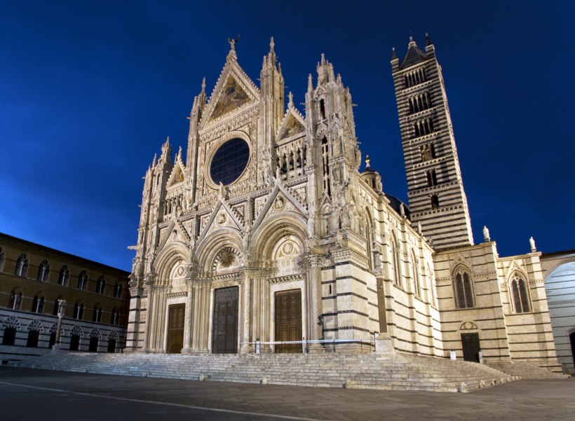 Линкольнский собор фасад