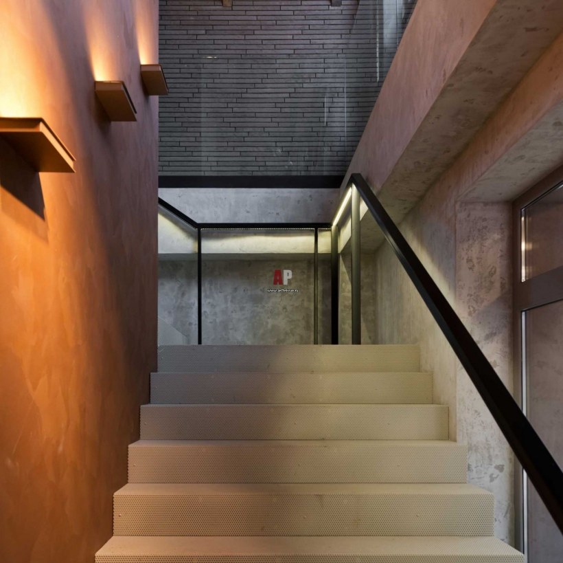 Лестница двухмаршевая лофт