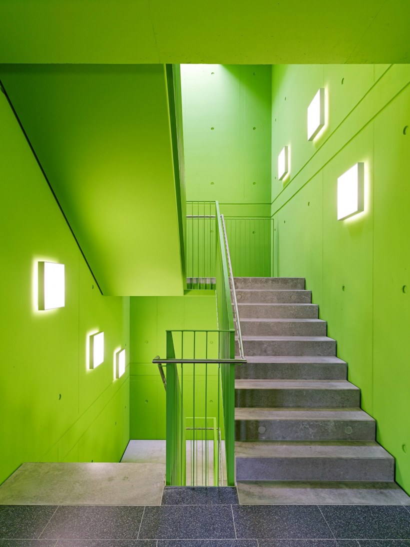 Салатовый цвет стен