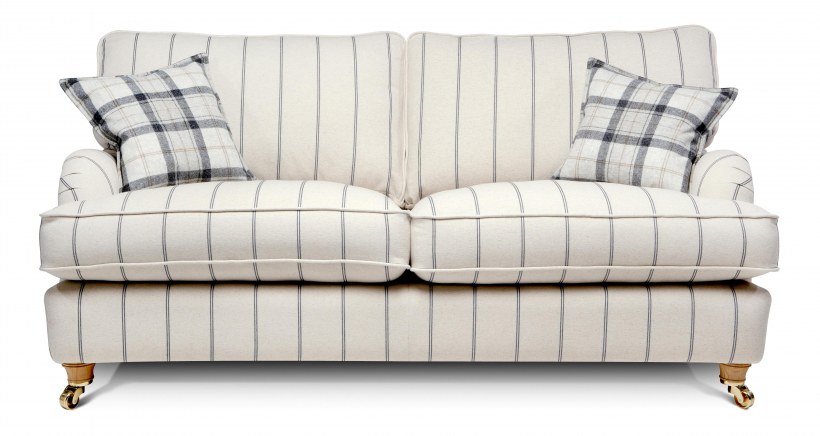 Диван в полоску