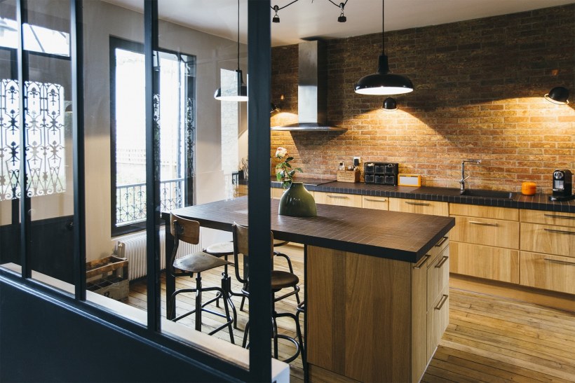 Отделка деревянной кухни под лофт