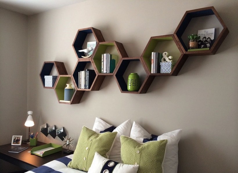 Украшение на стену