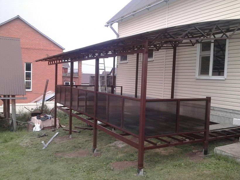 Веранда из профильной трубы