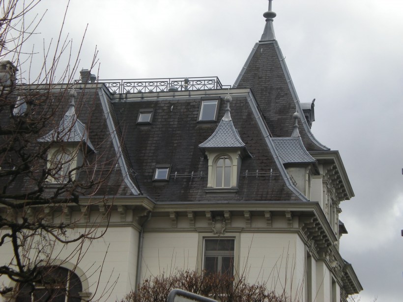 Кровля в готическом стиле