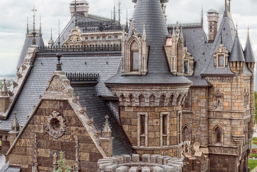 Замок Гарибальди башенки