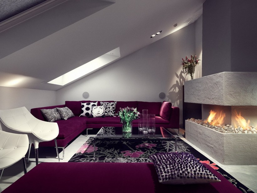 Камин на мансарде современный