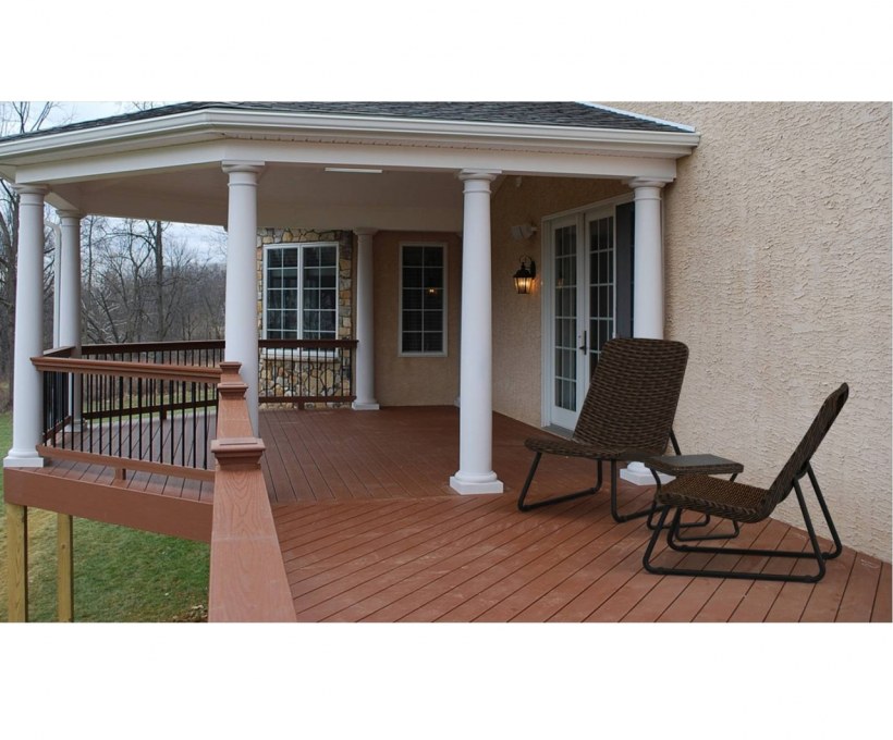 Веранда с колоннами