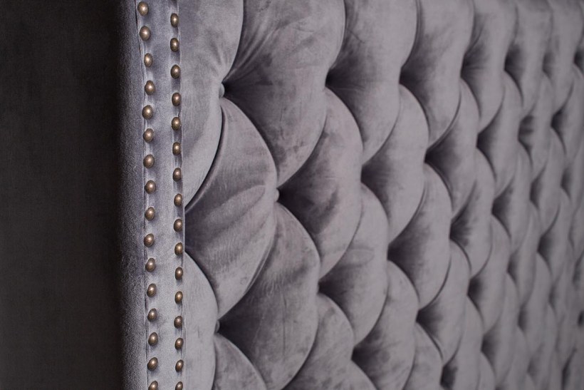 Кровать велюр с каретной стяжкой