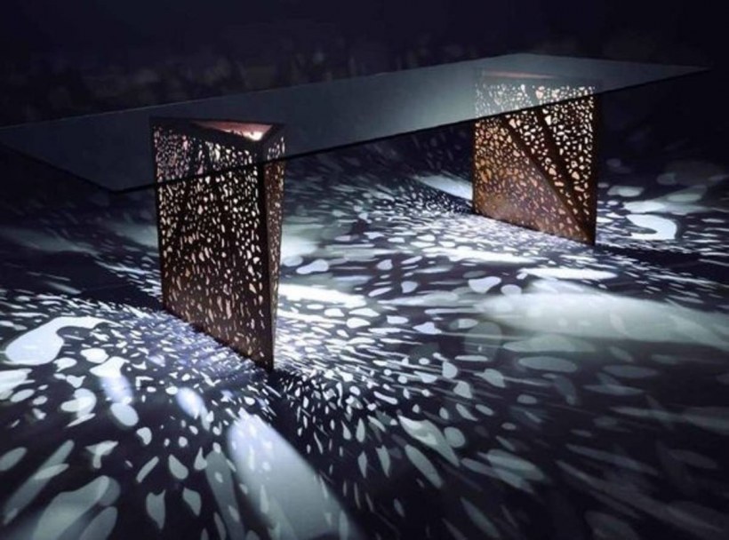 Металлическое панно с подсветкой