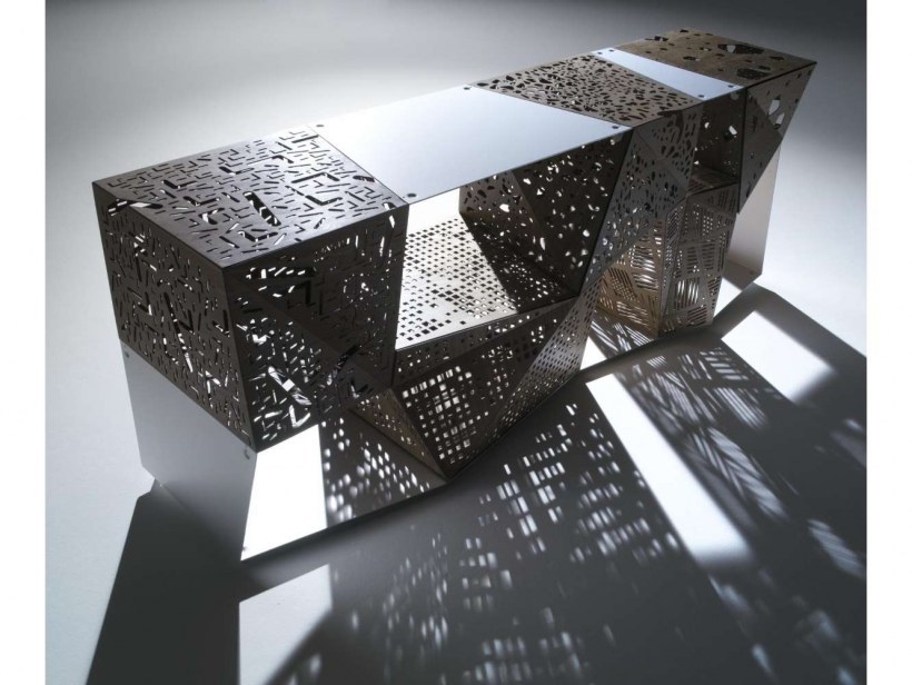 Металлические детали в интерьере