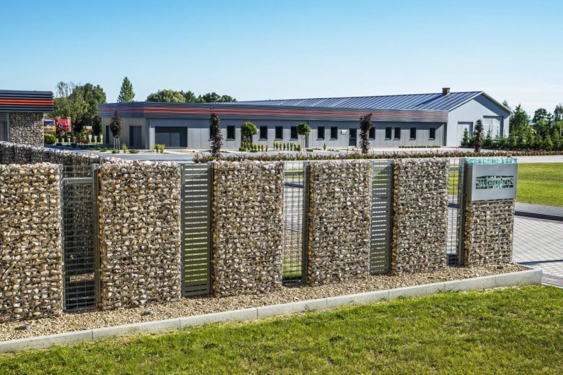 Габионы пирамидой