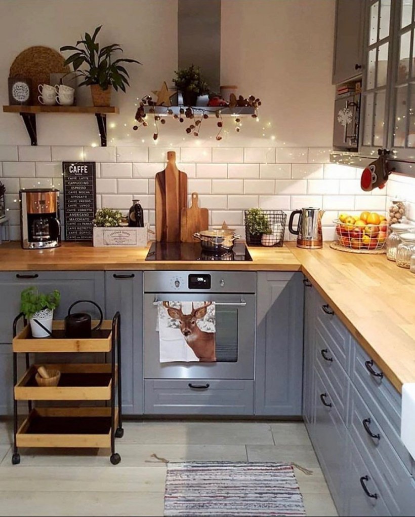 Кухонный гарнитур черный матовый