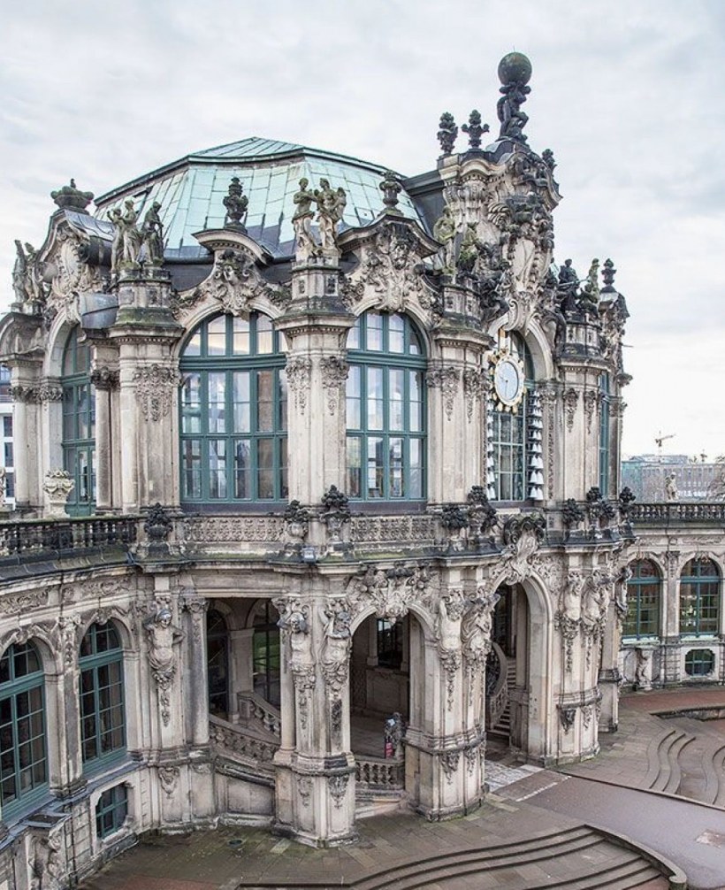 Дворец Цвингер Барокко