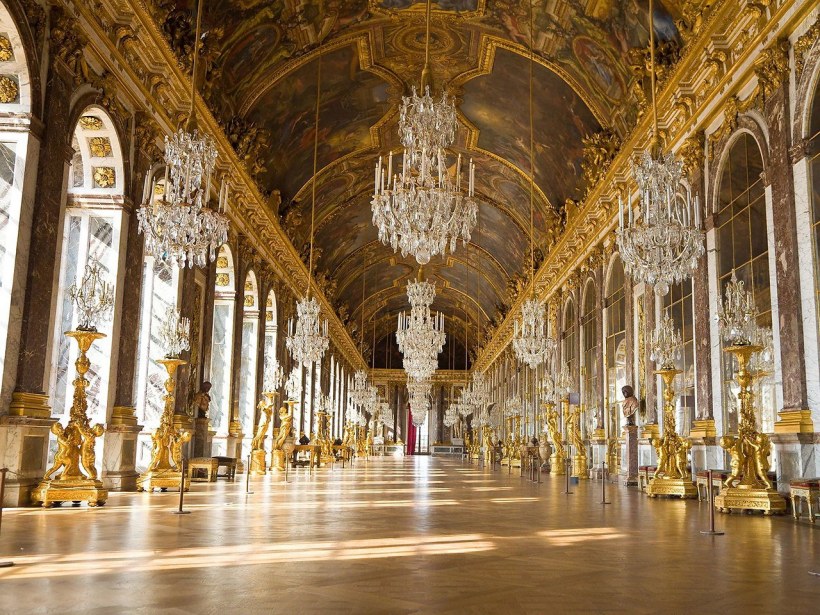 Версаль Франция Королевский двор