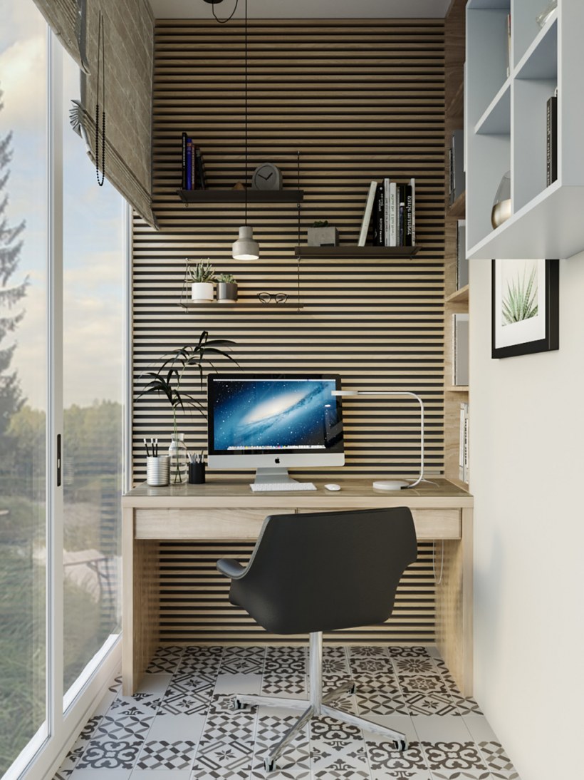 Письменный стол на балконе