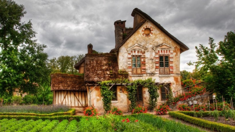 Деревенский домик