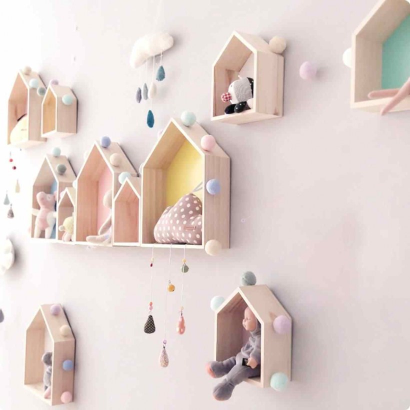 Декоративная полка домик