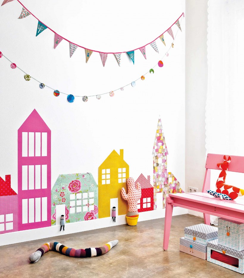 Декор на стену в детскую комнату