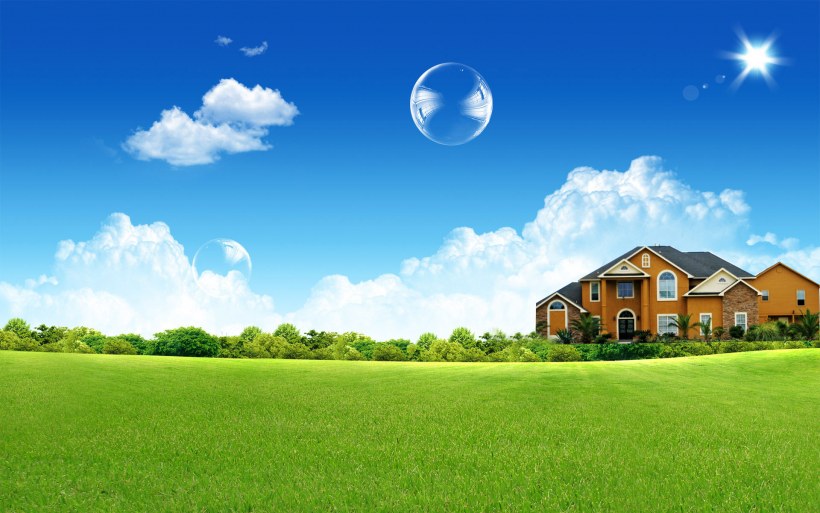 Дом в зеленом поле