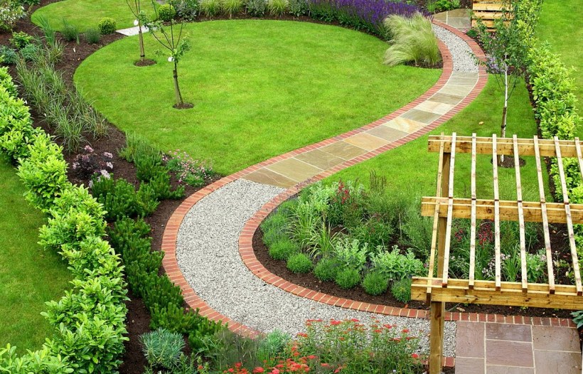 Садовые дорожки на даче