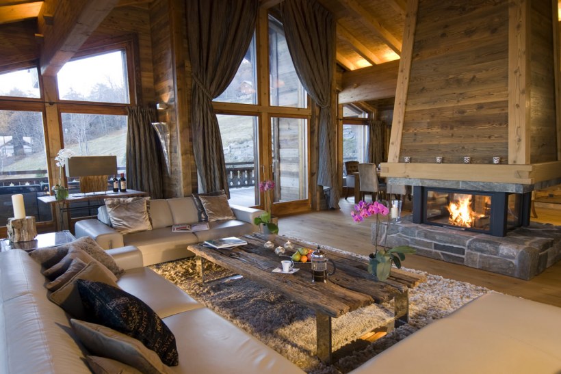 Маленький домик внутри