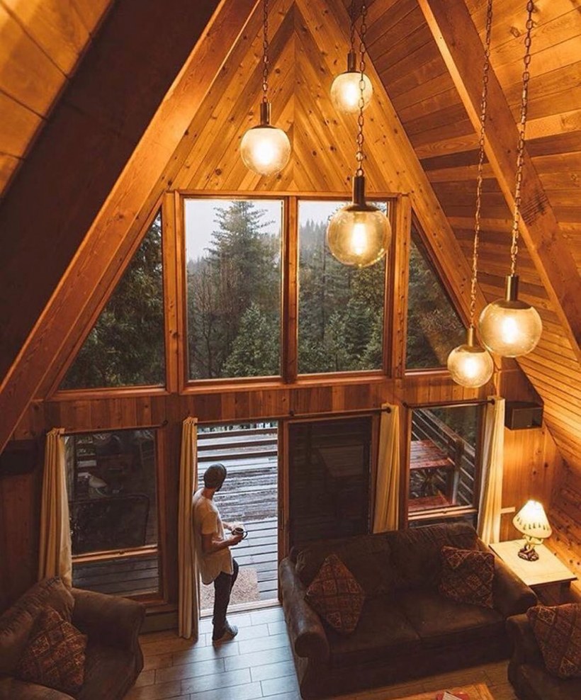 А фрейм дом шалаш