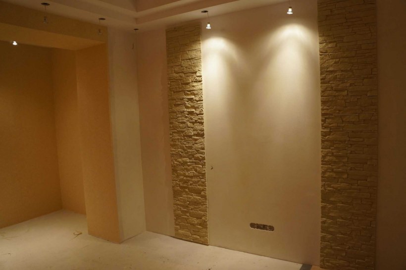 Отделка стен декоративной отделкой