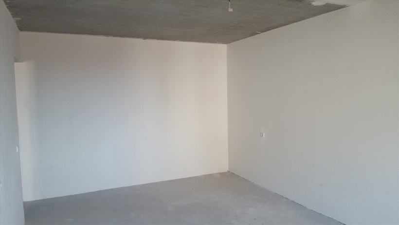 Улучшенная черновая студия в новостройках