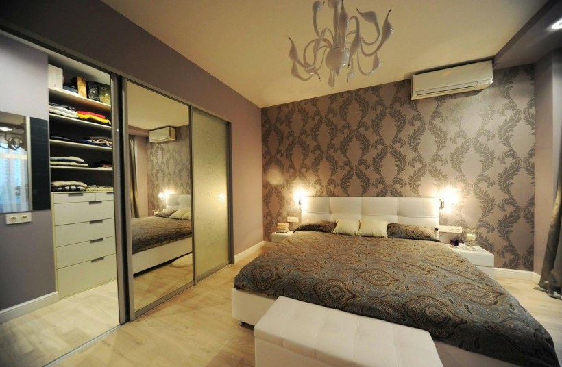 Спальня из гардеробной