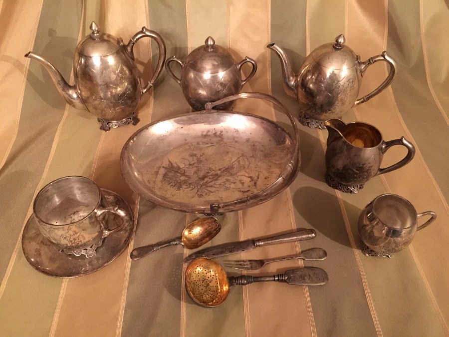 Столовый сервиз серебро 84