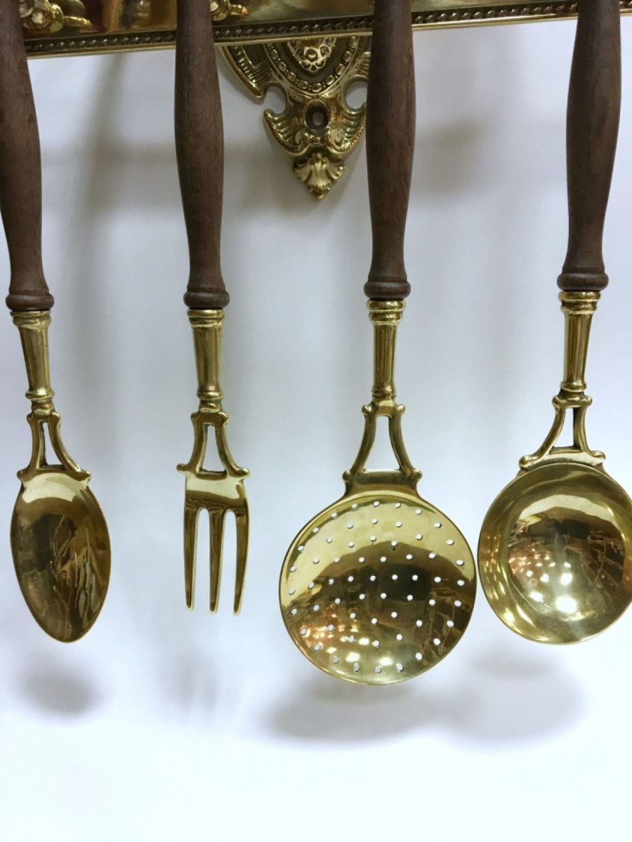 Кухонные принадлежности бронза