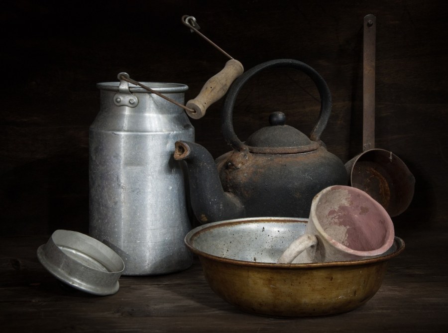 Старая кухонная утварь