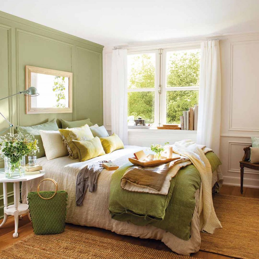Спальня в фисташковом цвете