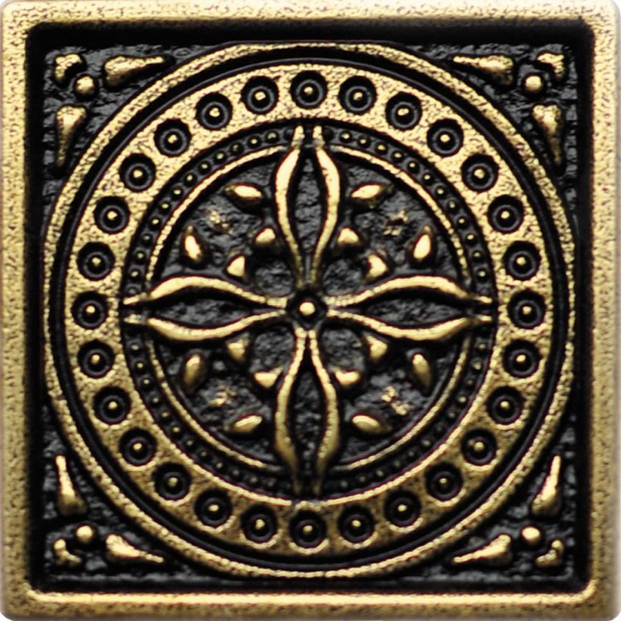 Selena Classic Kavarti