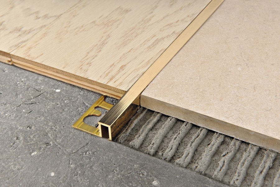 Латунный профиль Прогресс Профилес