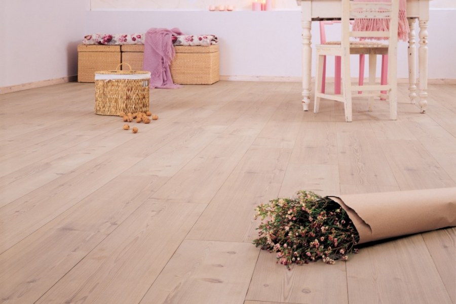 Ламинат Alloc сосна белая