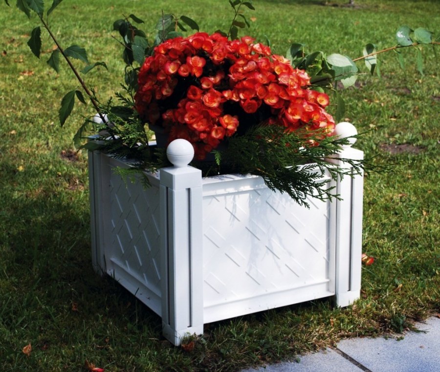 Уличные ящики для цветов