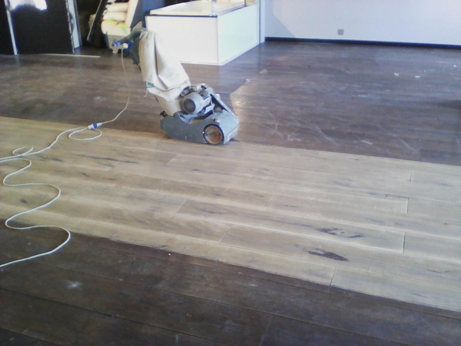 Шлифовка старого паркета