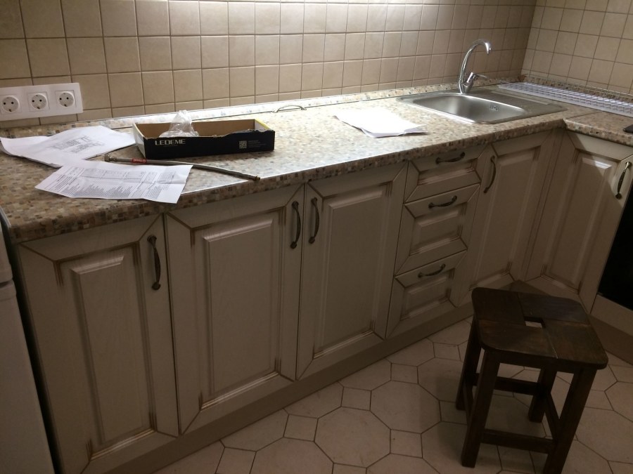 Леда белая кухня Леруа