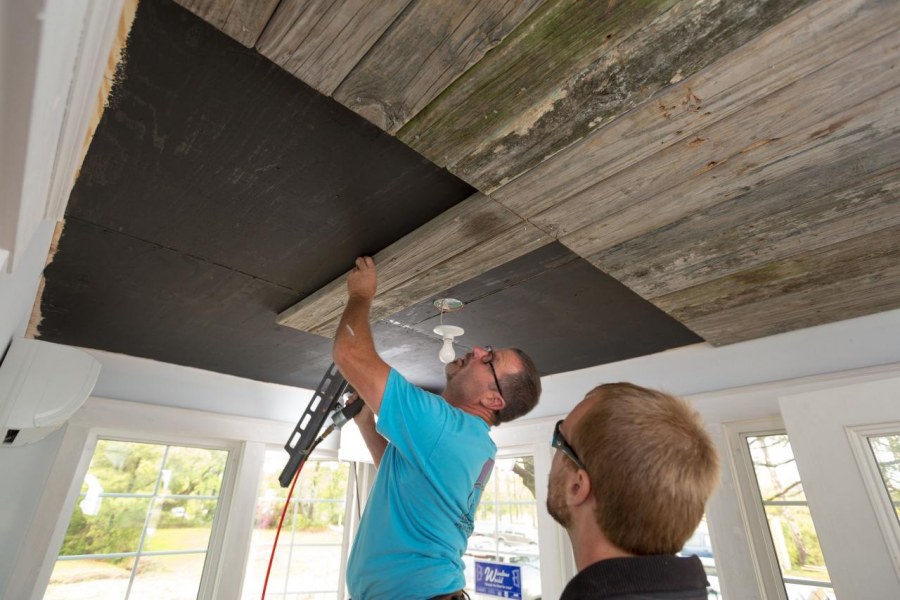 Дешевая отделка потолка своими руками