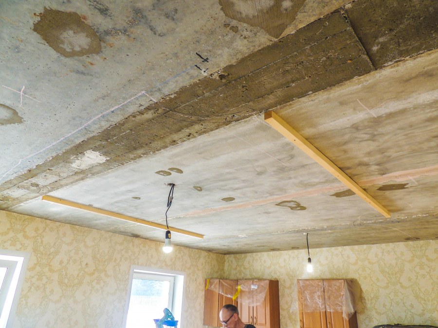 Потолок в бане